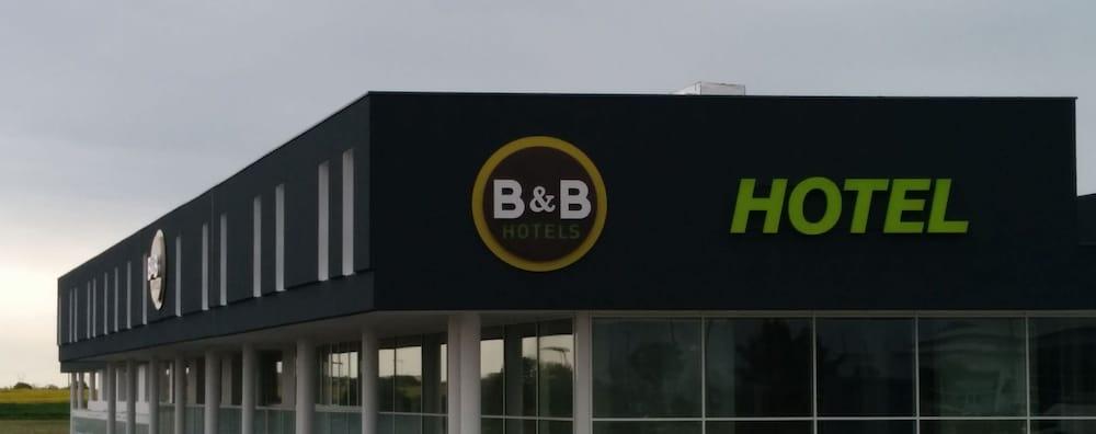 B&B Hotel La Rochelle Beaulieu Пюилборо Екстериор снимка