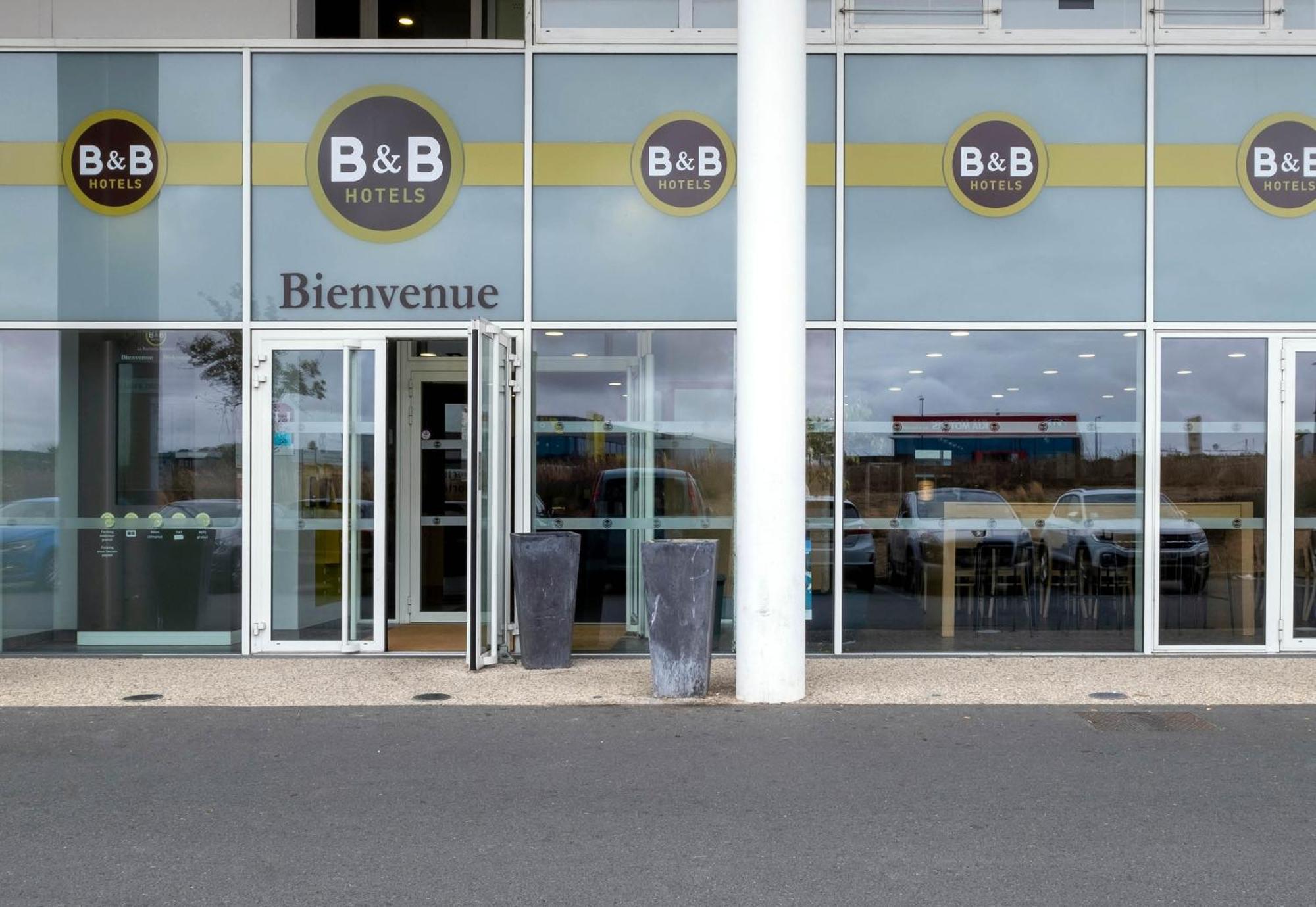 B&B Hotel La Rochelle Beaulieu Пюилборо Екстериор снимка